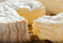 Голубой сыр с плесенью - полезные свойства и рецепт